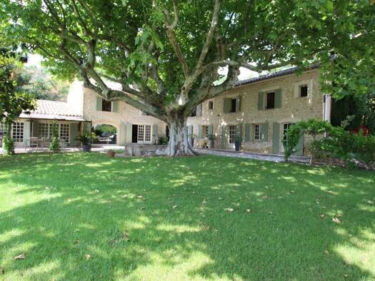 Einfamilienhaus zum Kauf 1.765.000 € 500 m² 35.000 m² Grundstück BEAUMES DE VENISE 84190