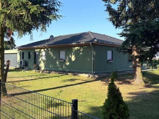 Bungalow zum Kauf provisionsfrei 520.000 € 5 Zimmer 120 m² 2.866 m² Grundstück Krina Muldestausee 06774