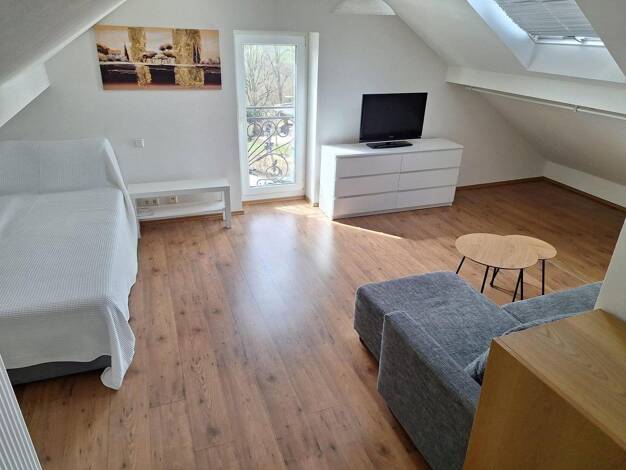 Studio zur Miete 630 € 1 Zimmer 31 m² 2. Geschoss frei ab 01.10.2026 Kemnat Ostfildern 73760