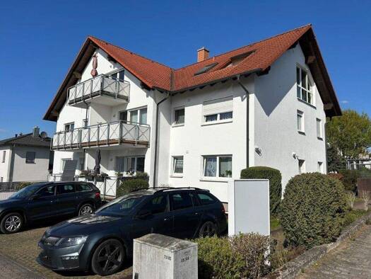 Wohnung zum Kauf 299.000 € 3 Zimmer 82 m² frei ab 01.08.2026 Sulzbach Sulzbach am Main 63834