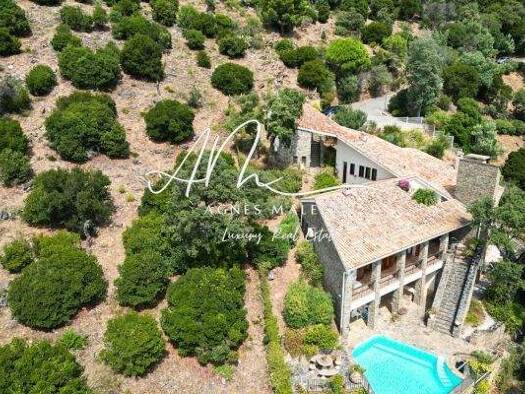 Einfamilienhaus zum Kauf 2.490.000 € 6 Zimmer 190 m² 1.750 m² Grundstück La Cavalière Cavalière 83980