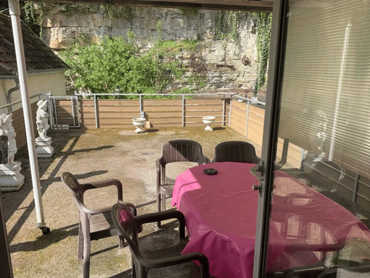 Mehrfamilienhaus zum Kauf als Kapitalanlage geeignet 650.000 € 6 Zimmer 143 m² 362 m² Grundstück Zell a. Main 97299