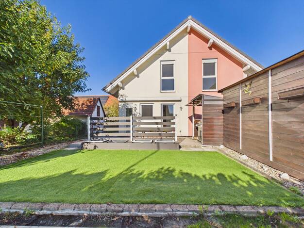 Einfamilienhaus zum Kauf 375.000 € 5,5 Zimmer 125 m² 334 m² Grundstück frei ab sofort Lorbach Büdingen 63654