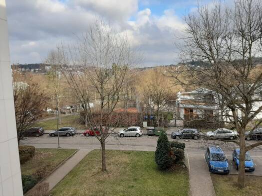 Wohnung zum Kauf 315.000 € 3,5 Zimmer 84,2 m² Geschoss 3/3 frei ab sofort Eltingen Leonberg 71229