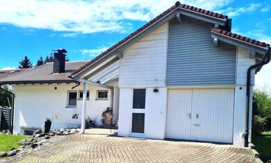 Haus zum Kauf 880.000 € 6,5 Zimmer 159,6 m² 859 m² Grundstück Neuhaus Oberteuringen 88094
