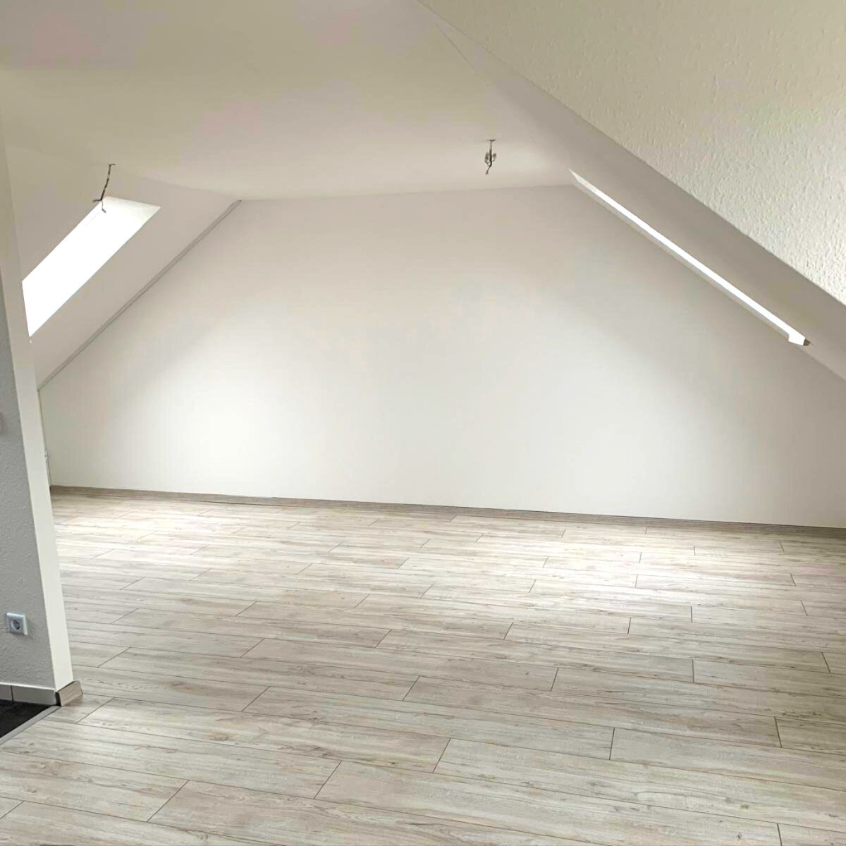 Wohnung zum Kauf 100.000 € 1,5 Zimmer 38 m²<br/>Wohnfläche EG<br/>Geschoss Hohenstein Wolfsburg 38440