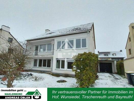 Wohnung zur Miete 830 € 2 Zimmer 98 m² EG Selb 95100