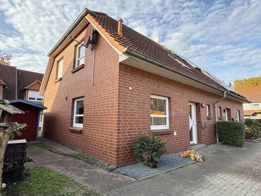 Doppelhaushälfte zum Kauf 418.600 € 4 Zimmer 101 m² 220 m² Grundstück frei ab sofort Seevering 59 Neu Wulmstorf 21629