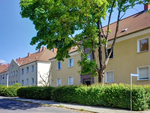 Wohnung zur Miete 467 € 3 Zimmer 56,6 m² 2. Geschoss Feldwiesenstraße 6 Ammendorf-Beesen Süd 06132