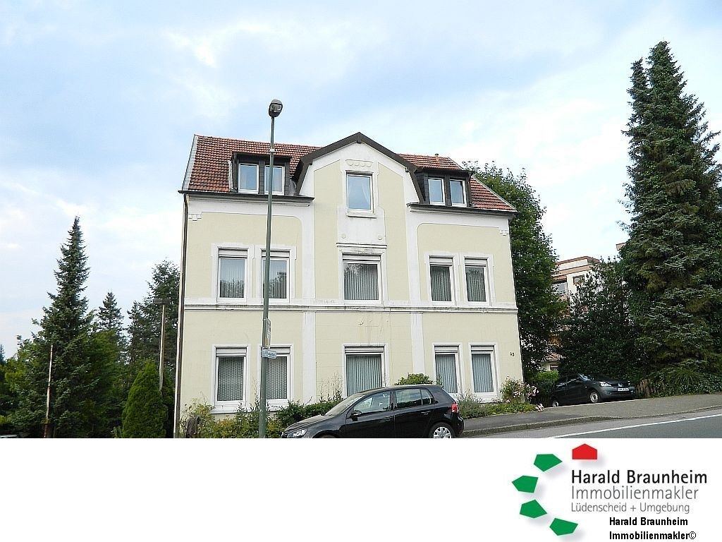 Mehrfamilienhaus zum Kauf 330.000 € 11 Zimmer 265 m²<br/>Wohnfläche 939 m²<br/>Grundstück ab sofort<br/>Verfügbarkeit Herscheider Landstraße 63 Kalve / Wefelshohl Lüdenscheid 58511