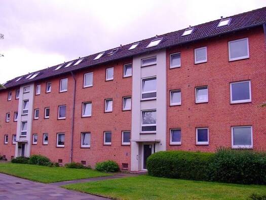 Wohnung zur Miete 423 € 3 Zimmer 64,4 m² 2. Geschoss frei ab 01.11.2026 Göttrikstraße 3 Schleswig 24837