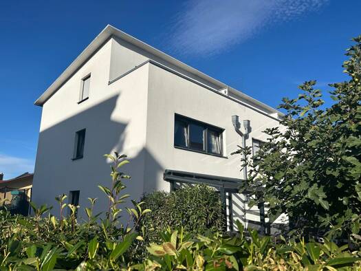 Reihenendhaus zum Kauf provisionsfrei 595.000 € 5 Zimmer 132 m² 203 m² Grundstück frei ab 01.04.2027 Breisach Breisach am Rhein 79206