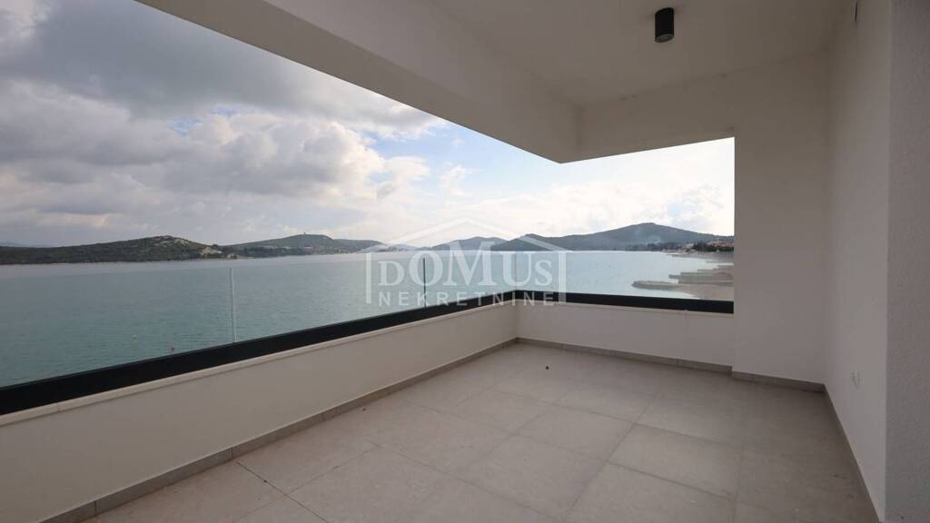 Wohnung zum Kauf 600.000 € 3 Zimmer 2. Geschoss Tisno 22240