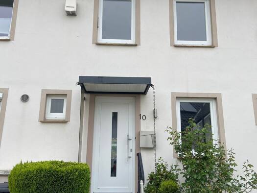 Reihenhaus zur Miete 1.250 € 3 Zimmer 90 m² 110 m² Grundstück frei ab 01.12.2025 Schwarzenbek 21493