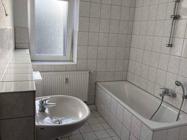 Wohnung zur Miete 393 € 2 Zimmer 53,8 m² frei ab 31.01.2026 Uhlandstr. 21 Mitte Gladbeck 45964