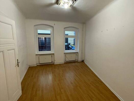 Wohnung zur Miete 390 € 1,5 Zimmer 39 m² EG frei ab sofort Frobenstraße 20 Spandau Berlin 13585