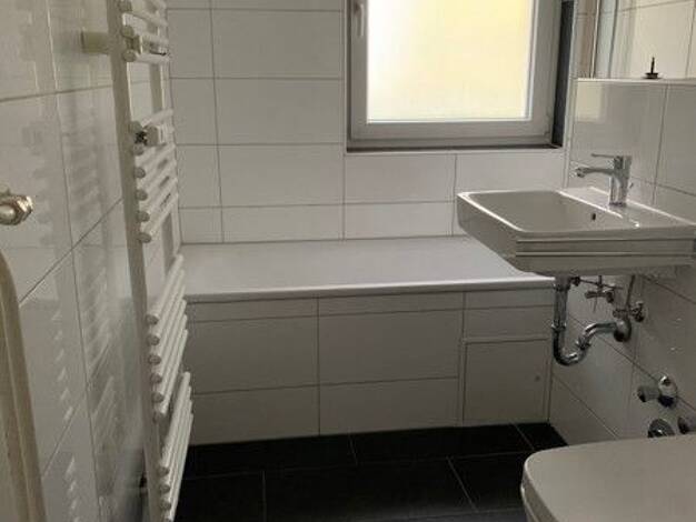 Wohnung zur Miete 572 € 3 Zimmer 75,3 m² 2. Geschoss frei ab 03.01.2026 Königsberger Straße 79 Bad Sobernheim 55566