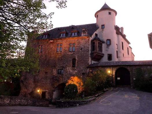 Reihenmittelhaus zum Kauf 72.000 € 4 Zimmer 92 m² 62 m² Grundstück Neuerburg 54673