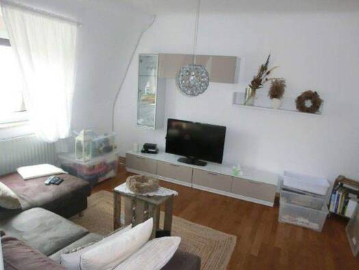 Wohnung zur Miete 750 € 1,5 Zimmer 65 m² 4. Geschoss frei ab 01.05.2026 Grombühl Würzburg 97080