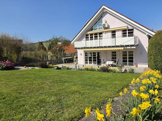 Einfamilienhaus zum Kauf 1.380.000 € 7 Zimmer 263 m² 656 m² Grundstück Uhlbach Stuttgart 70329