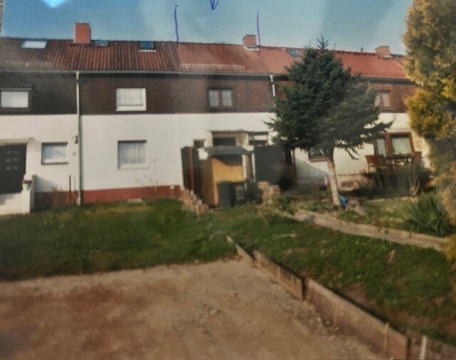 Einfamilienhaus zum Kauf provisionsfrei 79.000 € 4 Zimmer 70 m²<br/>Wohnfläche 190 m²<br/>Grundstück Schedewitz / Geinitzsiedlung 533 Zwickau 08056