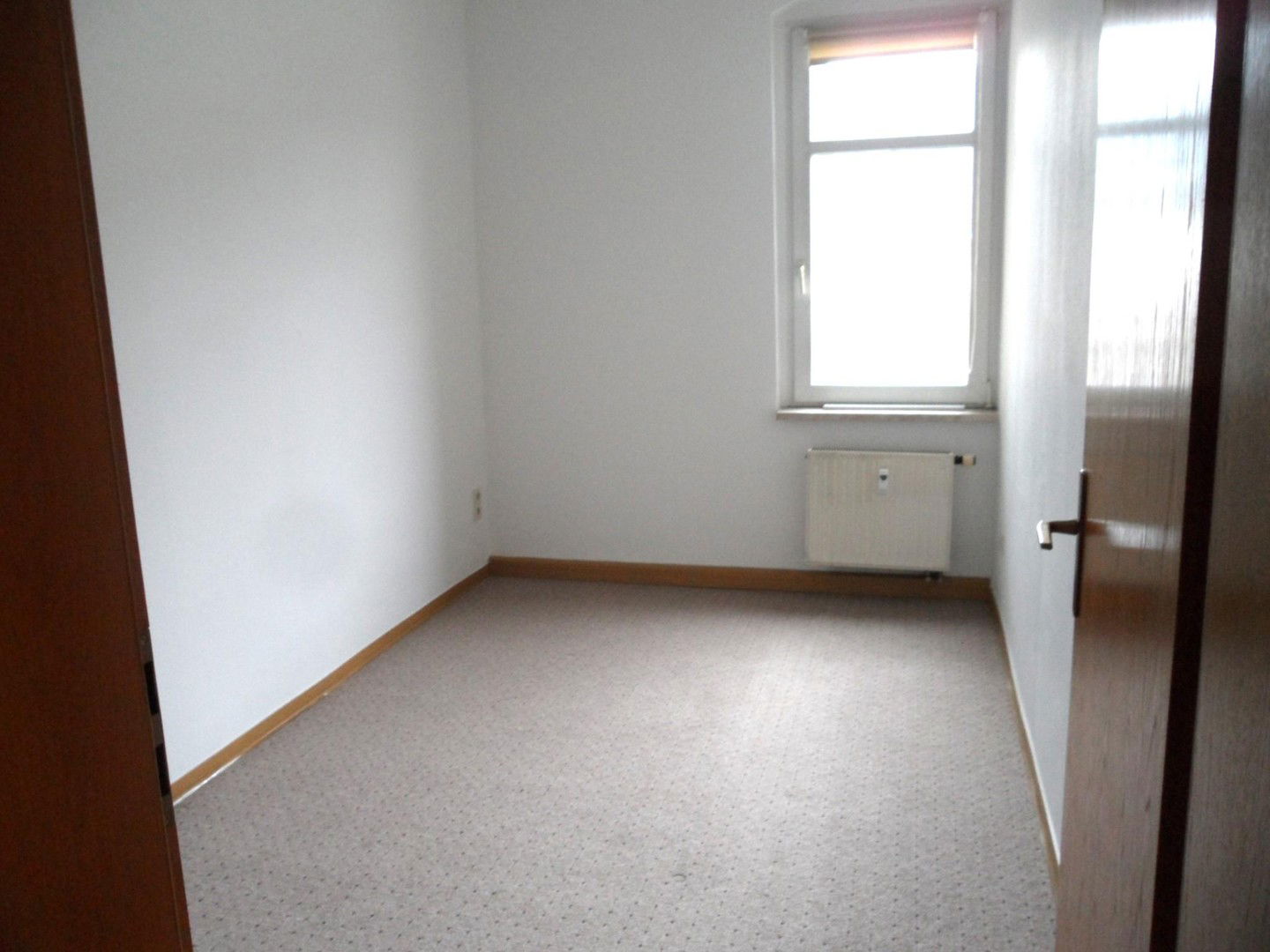 Wohnung zur Miete 200 € 2 Zimmer 40 m²<br/>Wohnfläche EG<br/>Geschoss Wilkau-Haßlau Wilkau-Haßlau 08112