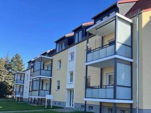 Wohnung zur Miete 514 € 3 Zimmer 66 m² frei ab sofort Neukieritzsch 04575