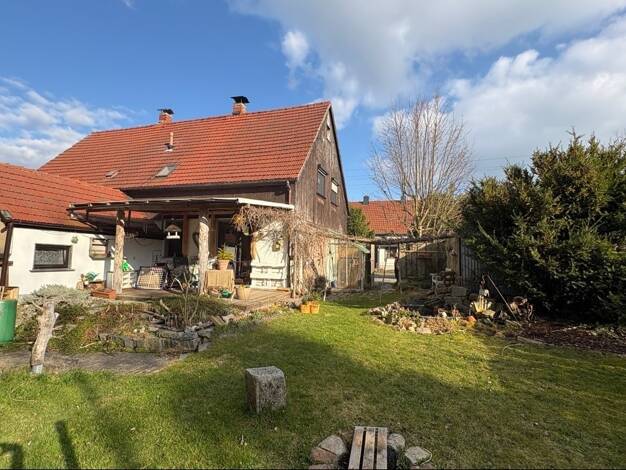 Doppelhaushälfte zum Kauf provisionsfrei 98.000 € 3 Zimmer 75 m² 1.000 m² Grundstück Berthelsdorf 02747