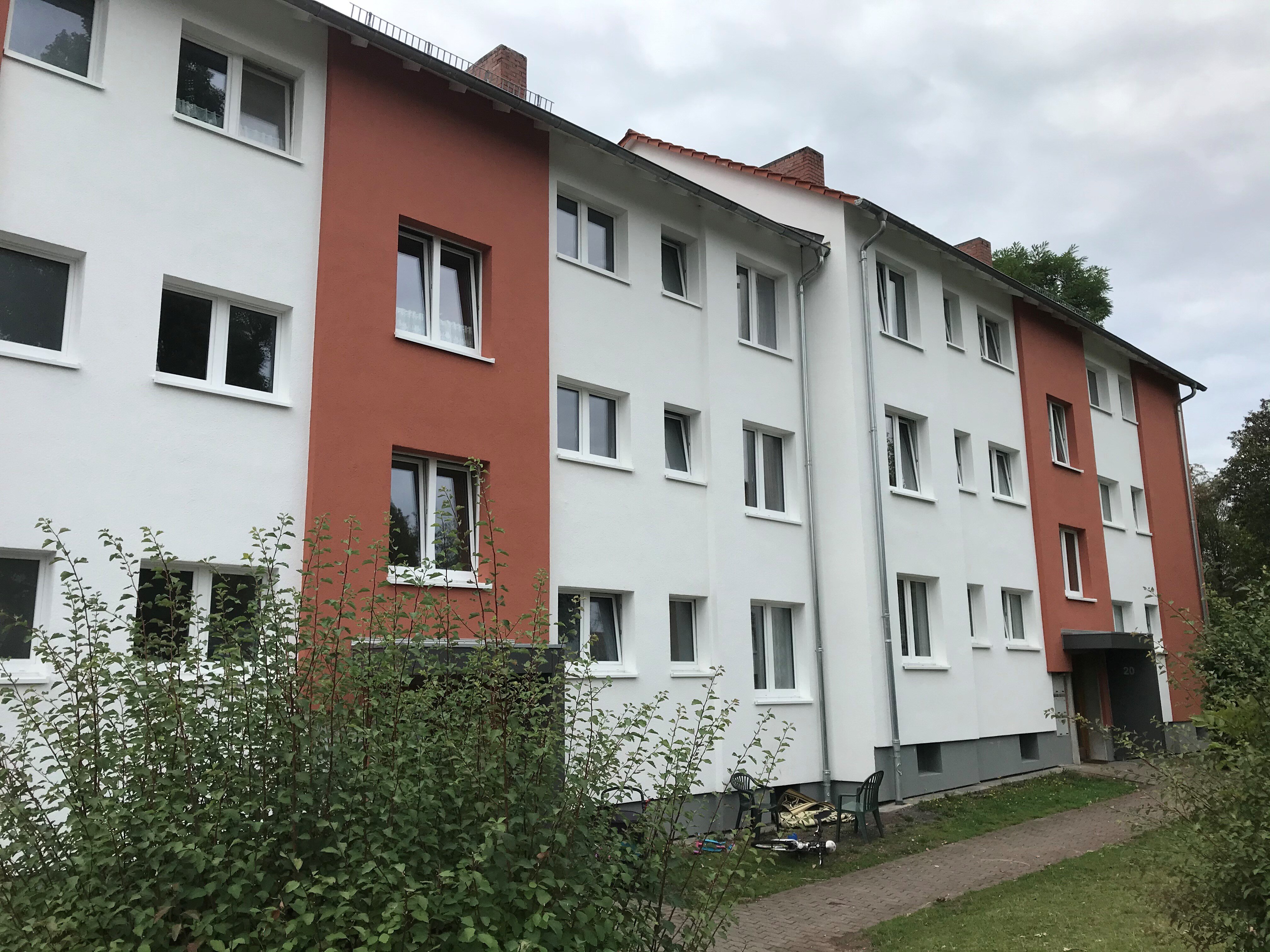 Wohnung zur Miete 398 € 3 Zimmer 52,2 m²<br/>Wohnfläche 1.<br/>Geschoss 16.12.2024<br/>Verfügbarkeit Adalbert-Stifter-Straße 18 Ziehers - Süd Fulda 36043