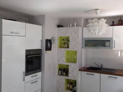 Wohnung zur Miete 1.499 € 4 Zimmer 94 m² 2. Geschoss frei ab sofort Reichenhallerstr  8 Bad Cannstatt Stuttgart 70372