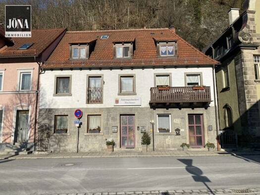 Mehrfamilienhaus zum Kauf 168.000 € 6,5 Zimmer 197 m² 180 m² Grundstück frei ab sofort Bad Berneck Bad Berneck im Fichtelgebirge 95460