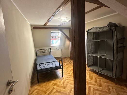WG-Zimmer zur Miete 400 € 12 m² Geschoss 1/2 frei ab sofort Innenstadt Erlangen 91052