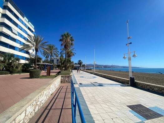 Wohnung zum Kauf 373.000 € 4 Zimmer 157 m² 2. Geschoss Málaga 29003