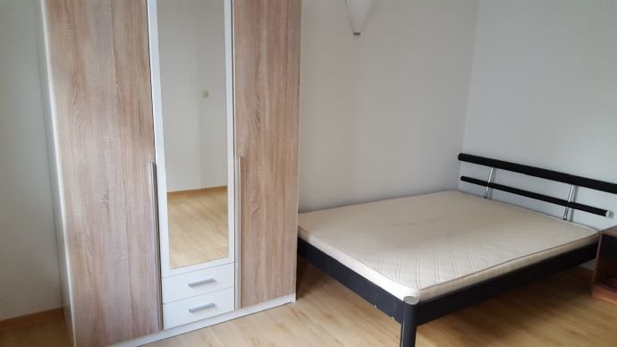 WG-Zimmer zur Miete 420 € 15 m²<br/>Wohnfläche ab sofort<br/>Verfügbarkeit Ammergasse 5 Münster Stuttgart 70376