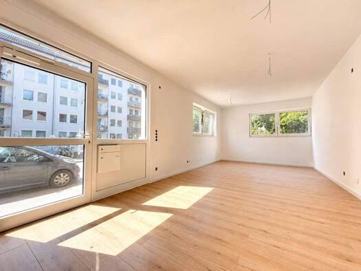 Büro zur Miete 620 € 1 Zimmer 36 m² Bürofläche Oskar-von-Miller-Straße 29 Dutzendteich Südöstliche Außenstadt 90478