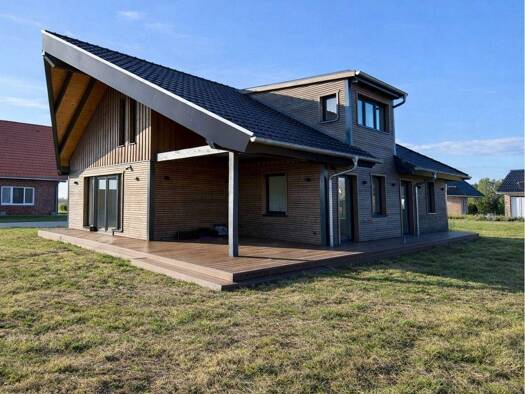 Einfamilienhaus zum Kauf 549.000 € 5 Zimmer 163 m² 829 m² Grundstück Krummendeich 21732