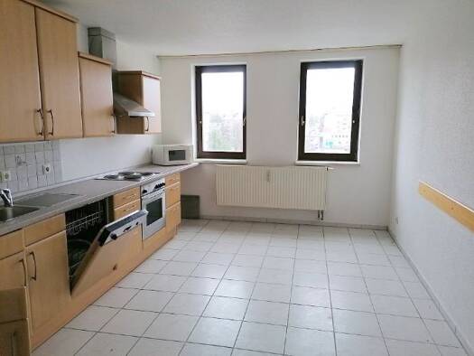 Wohnung zur Miete 350 € 3 Zimmer 76 m² 4. Geschoss frei ab sofort Reinhardtstraße 3 Sonnenberg Chemnitz 09130