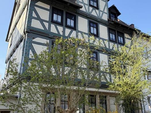 Mehrfamilienhaus zum Kauf 398.000 € 10 Zimmer 280 m² 467 m² Grundstück frei ab sofort Harleshausen Harleshausen 34128