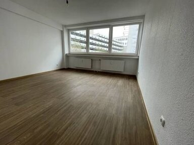 Wohnung zur Miete 700 € 5 Zimmer 148 m² frei ab sofort Salvatorweg Dellviertel Duisburg 47051