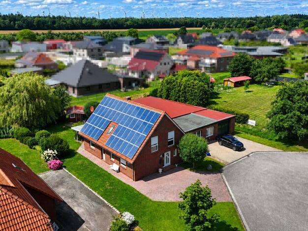 Haus zum Kauf 539.000 € 6 Zimmer 180 m² 1.351 m² Grundstück Hage Hage 26524
