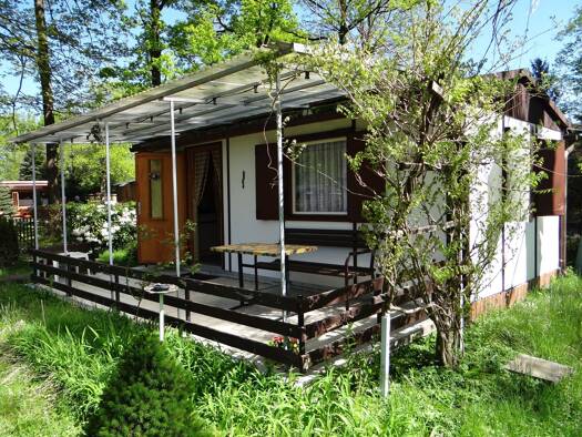 Bungalow zum Kauf 7.900 € 1 Zimmer 21 m² 502 m² Grundstück frei ab sofort Am Säuberg Waldhufen 02906
