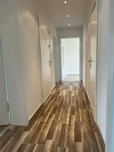 Wohnung zur Miete 1.350 € 4 Zimmer 100 m² 2. Geschoss Neue Kempener Str. 226 Mauenheim Köln 50739