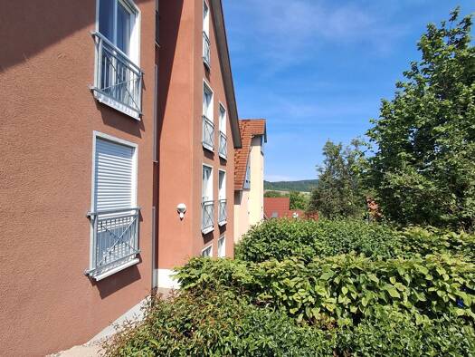 Terrassenwohnung zum Kauf 165.000 € 3 Zimmer 66,7 m² EG frei ab sofort Bartold-Asendorpf-Str. 23 Bad Berka 99438