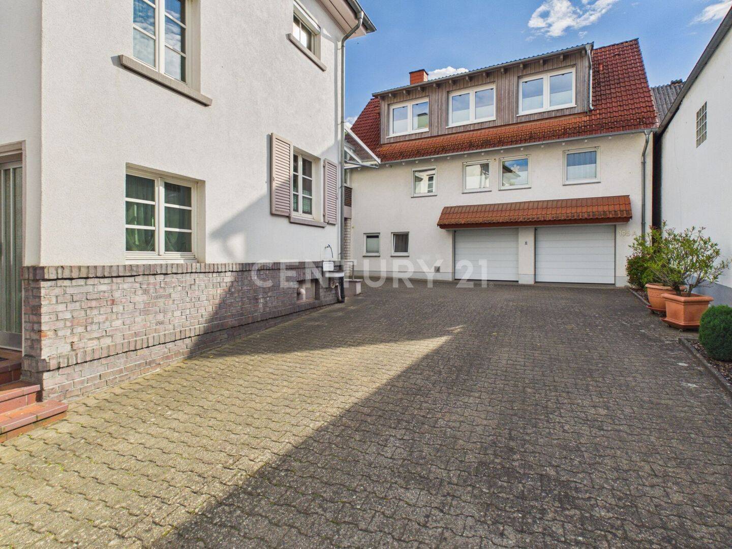 Haus zum Kauf - Ansicht 2