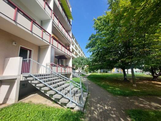 Wohnung zur Miete 400 € 3 Zimmer 70,4 m² 5. Geschoss Ostring 26 Königshufen Görlitz 02828