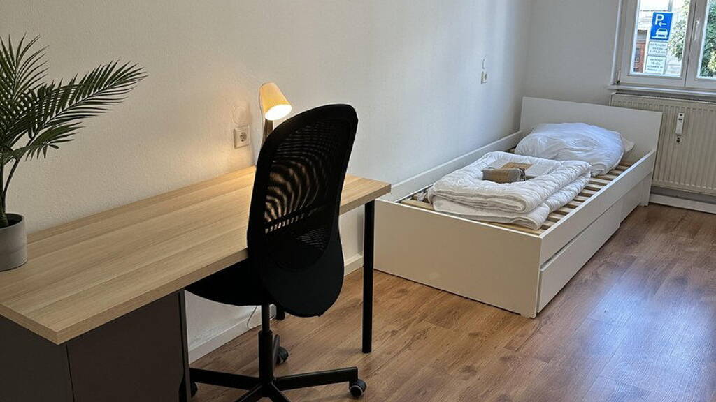 Studio zur Miete auf Zeit 425 € 1 Zimmer 16 m² frei ab sofort Hauptstraße 75 Innenstadt Erlangen 91054
