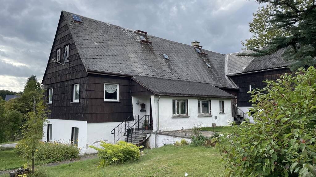 Bauernhaus zum Kauf provisionsfrei 95.000 € 7 Zimmer 93 m² 1.840 m² Grundstück Altenberg Hermsdorf 01776