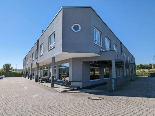 Laden zur Miete provisionsfrei 4.200 € 300 m² Verkaufsfläche Bruchköbel 63486