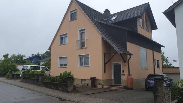 Mehrfamilienhaus zum Kauf provisionsfrei 399.000 € 8 Zimmer 263 m² 845 m² Grundstück Geiselberg 67715