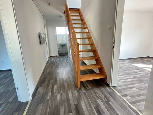 Maisonette zur Miete 650 € 6 Zimmer 120 m² Geschoss 2/3 frei ab sofort Nuttlar Bestwig 59909